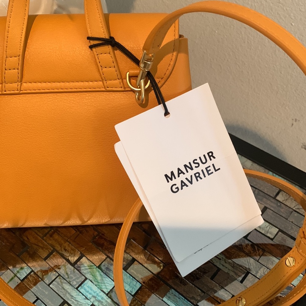 ❤️🍇🍇Host Pick.ManSur Gavriel Mini Soft Lady Leather Bag❤️🍇🍇
MANSUR GAVRIEL - Picture 12 of 16